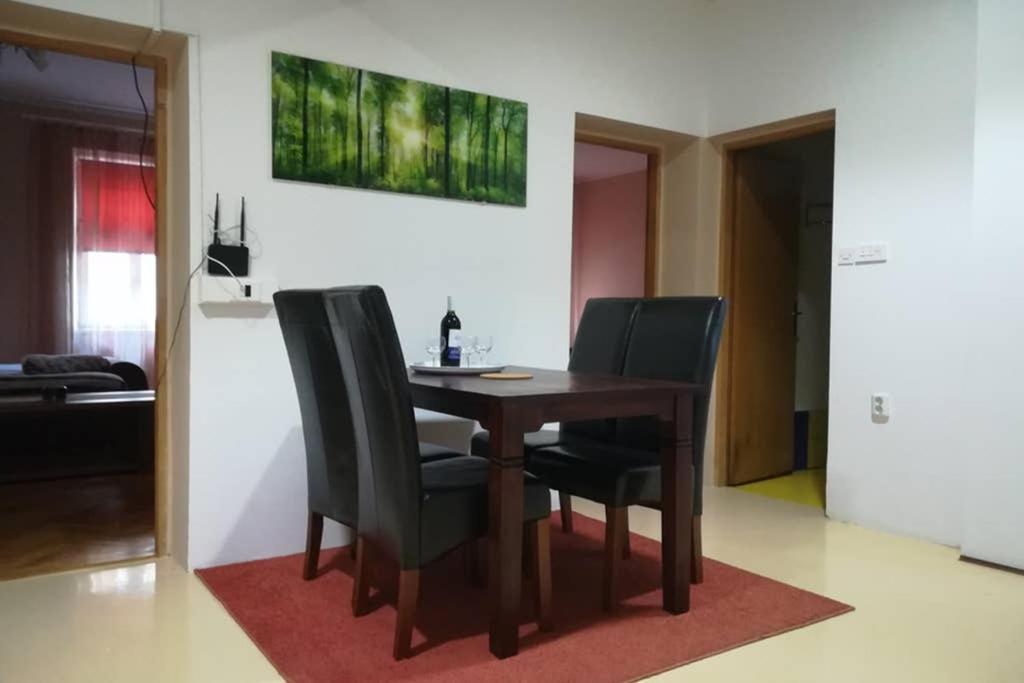Karlovacka Zvijezda公寓 外观 照片
